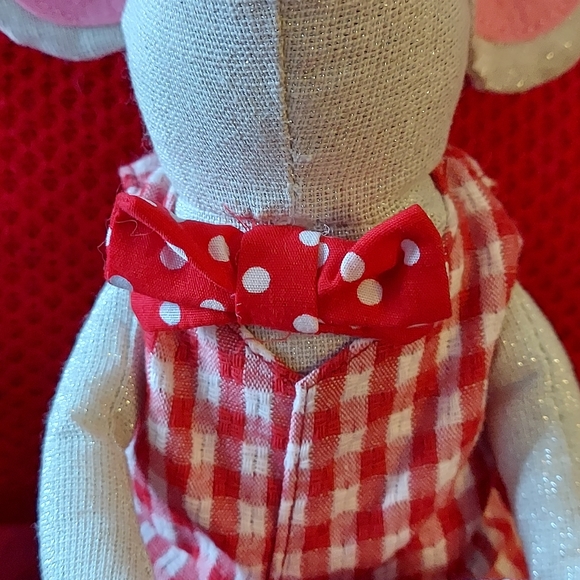 Set of 13" Valentine Mice - Picture 2 of 12